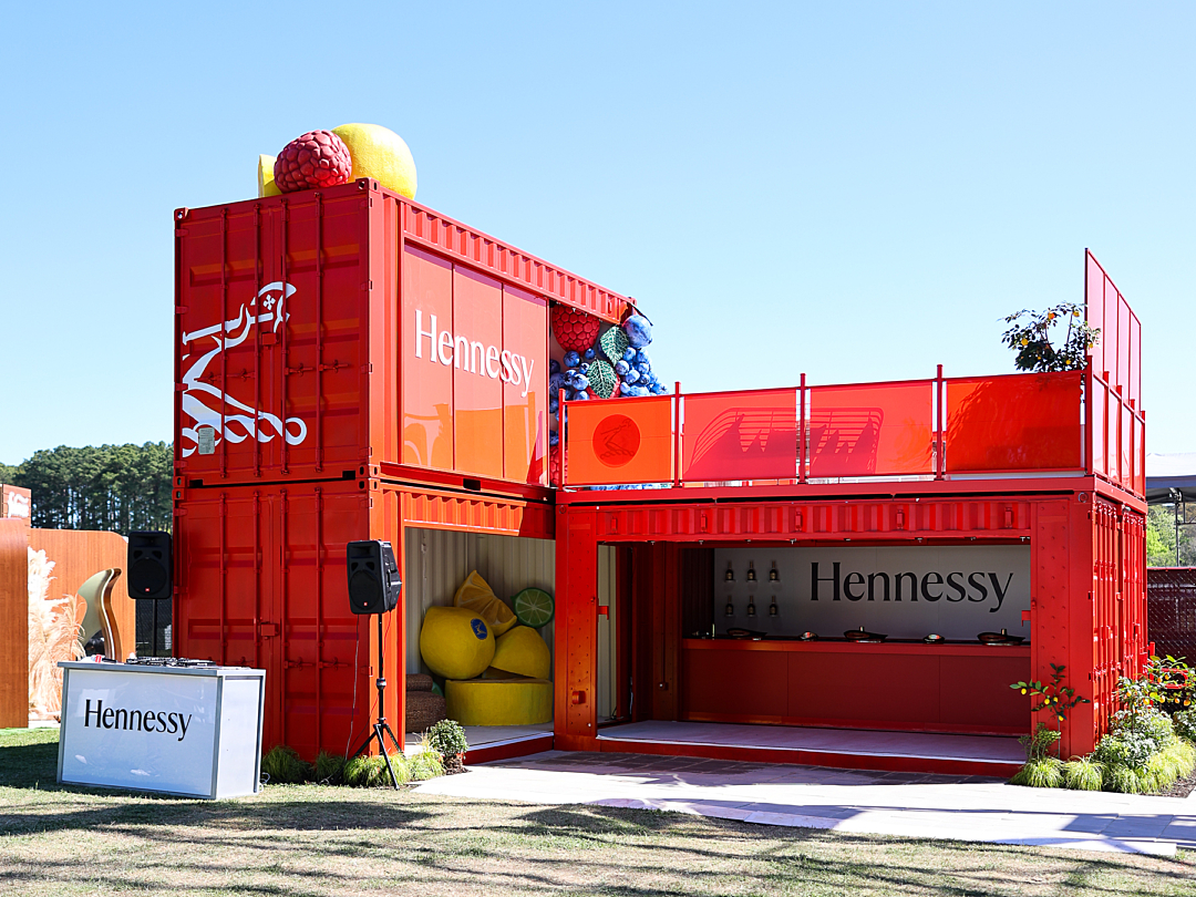 Custom BoxPop with Foam Props | Customized Event Space