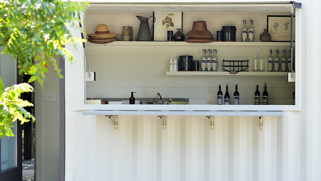 BoxPop 10 outdoor bar at Frog's Leap Winery