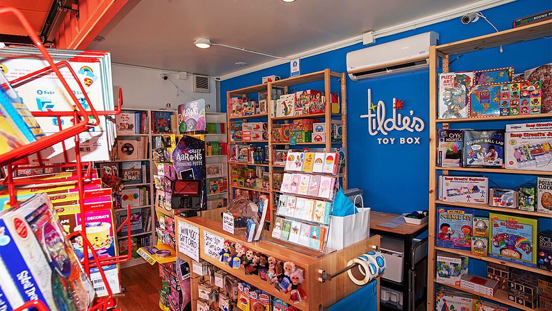 Retail BoxPop® Pod at Piazza Pod Park